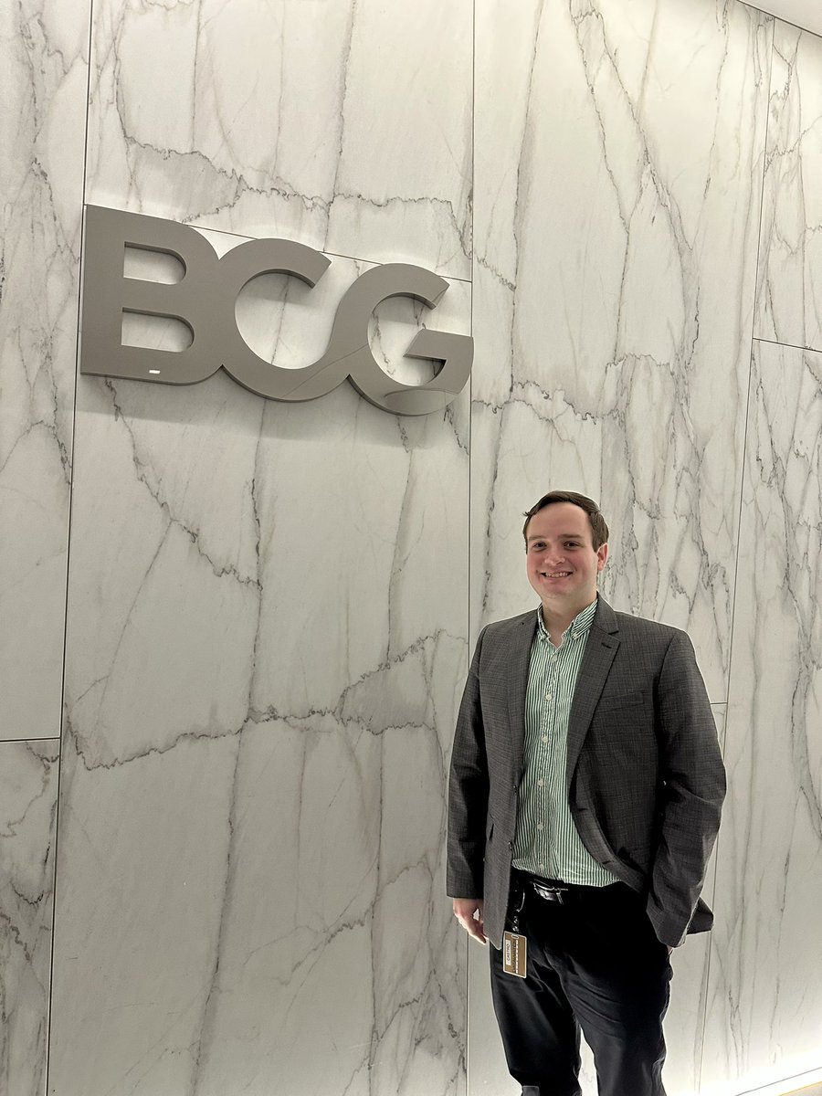 Gian Carlo Molina-Castro, Ph.D. (@molinagian) on Twitter photo Yesterday marked my 1st day as Management Consultant at <a href="/BCG/">Boston Consulting Group</a> in Washington DC! Thrilled to join an amazing & talented team to help leaders tackle their most pressing challenges & envisioning the future. Looking forward to a year full of growth and continuous learning. Yesterday marked my 1st day as Management Consultant at <a href="/BCG/">Boston Consulting Group</a> in Washington DC! Thrilled to join an amazing & talented team to help leaders tackle their most pressing challenges & envisioning the future. Looking forward to a year full of growth and continuous learning.