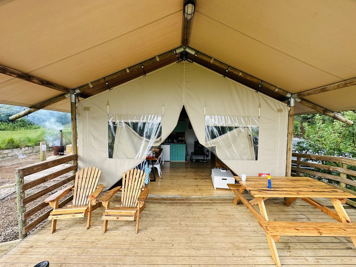 Andrew Schär tweet media