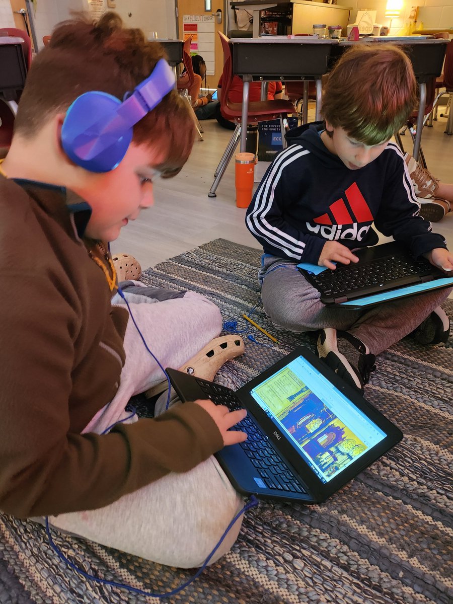 RigsbysOtters4's tweet photo. Colonial Voices, Hear Them Speak @plainviewElem...let's dive in to hear different perspectives of Colonial life! Spin, Study, Share! π¦¦ππ€ @ELeducation #modulethree #RCSK5ELA https://t.co/5opHYwowET