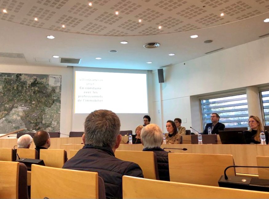 CEEVO95's tweet photo. #valdoise / #iledefrance /#ChooseIDF/ #RoissyDev / #Ceevo95 : Participation du CEEVO ce mardi à la réunion organisée par l’Agence Roissy Dev sur « L’état d’avancement des Zones d'activités économiques (ZAE) de l’Agglomération Roissy Pays-de-France » - https://t.co/lFCiN2lUQF https://t.co/2SkTr6Vo8I