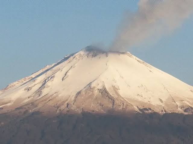 convdevenganza's tweet image. Saludos desde la hermana República de Chalco!! 
Los amo @Olallo_Rubio y #Chaa!!!!
#PoderosoPatrón