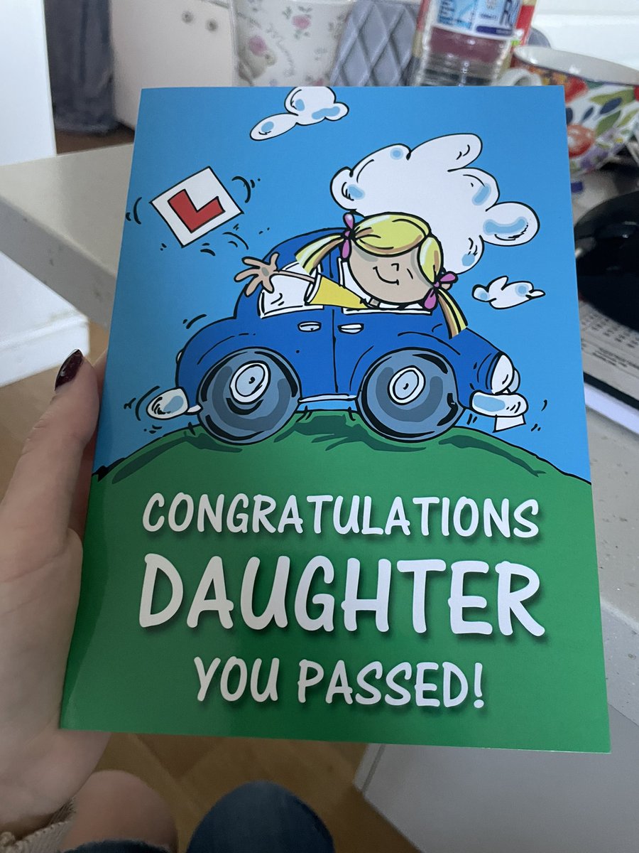 carystilley's tweet image. Officially a driver 🚗🫶✨ #passedmytest #practicaldrivingtest
