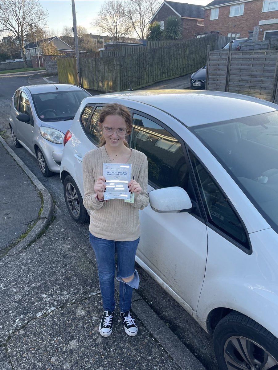 carystilley's tweet image. Officially a driver 🚗🫶✨ #passedmytest #practicaldrivingtest