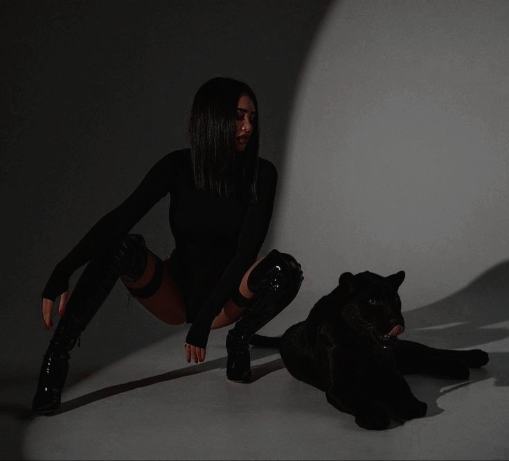 ᅠ
ᅠ 

ᅠ
ㅤㅤㅤㅤㅤ 
ᅠ
ᅠ 

ᅠ