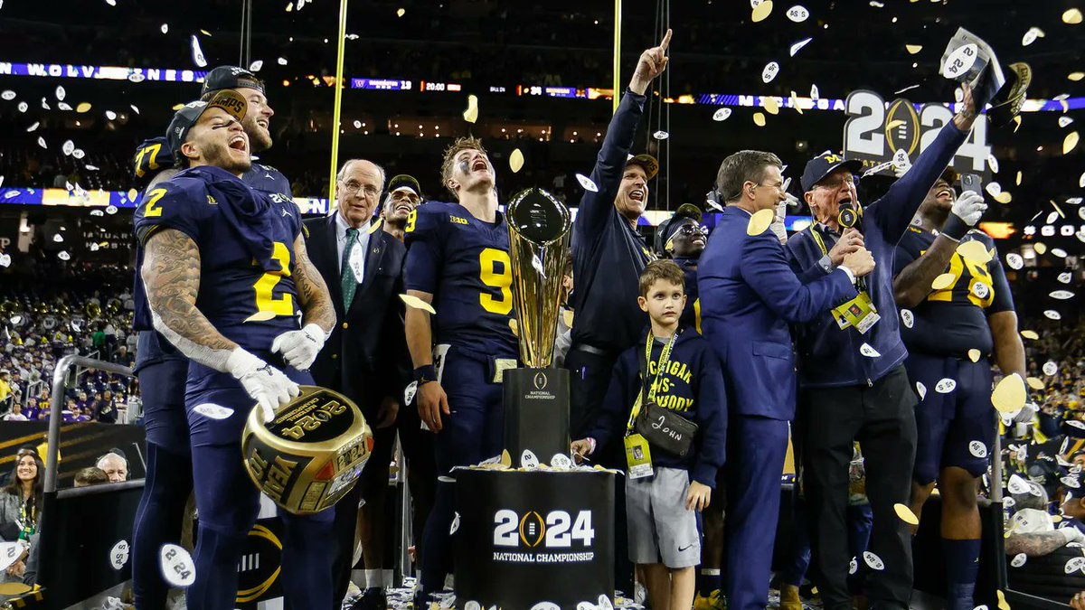 SportsHub_com's tweet photo. Michigan is your CFB national champions! The Daily Report has more.
#CFBPlayoff #CFBPicks #freepicks #handicapperpicks #SportsHub #GamblingX #GamblingTwitter https://t.co/8Rtv4sCvkG