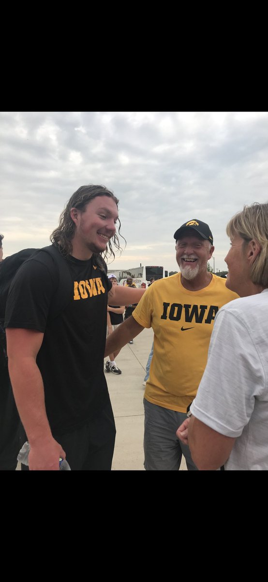 Hayden Large tweet media