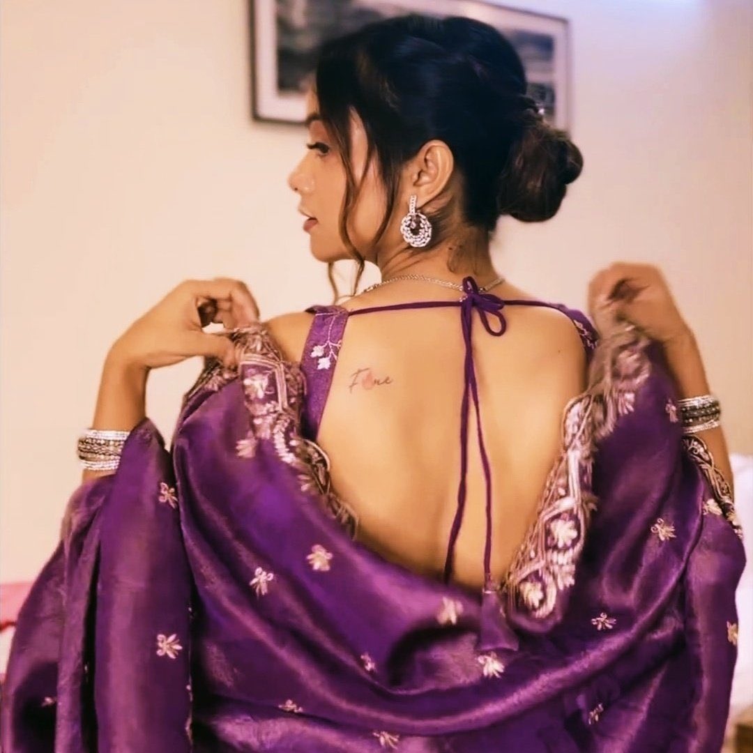 irrationalkidd's tweet photo. @mid_day @be_randomguy She is #QueenOfTheScene and gonna be the centre of the show.
#ManishaRani #ManishaRaniInJDJ11 https://t.co/JO6qI3hyje