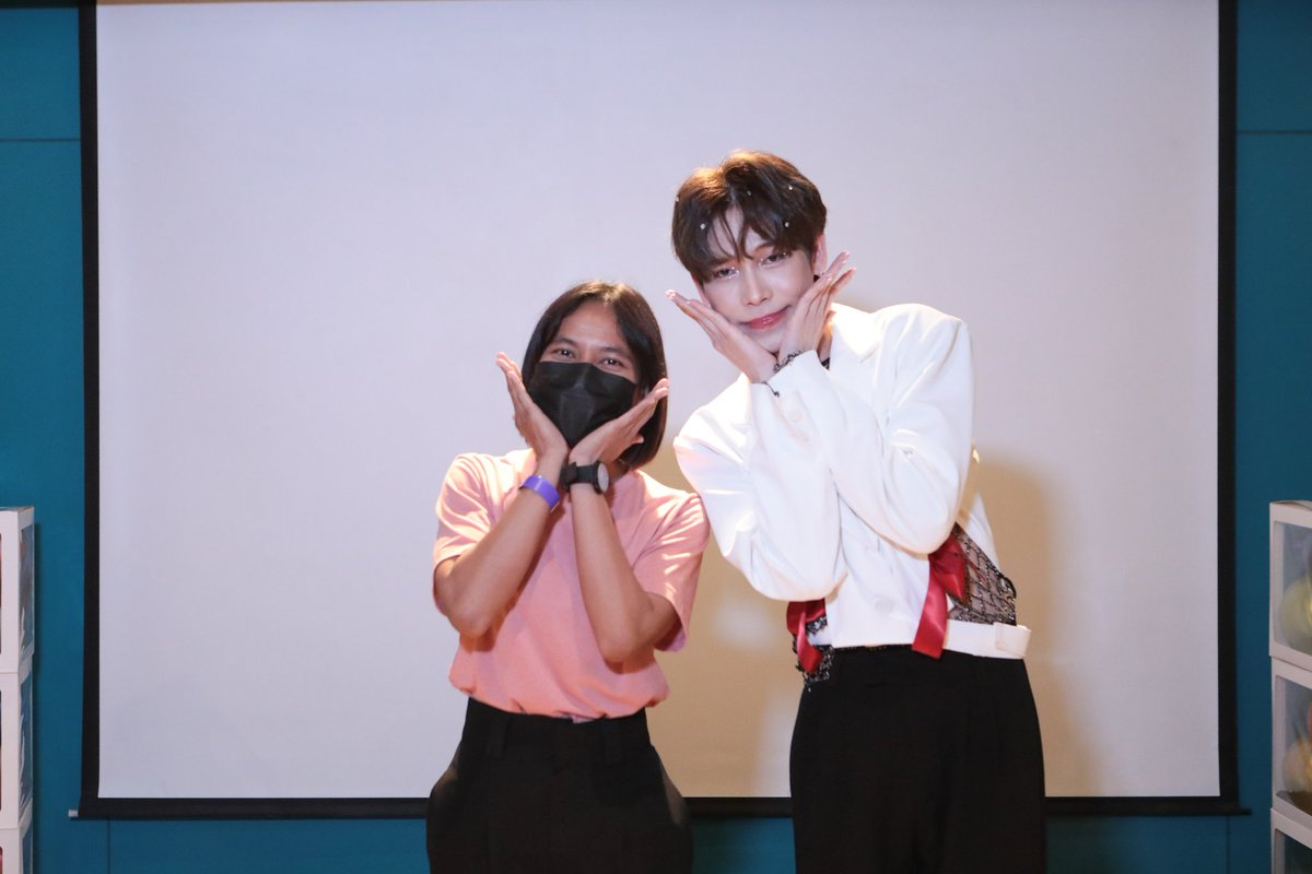 บังเอิญ🤍🤍 tweet media