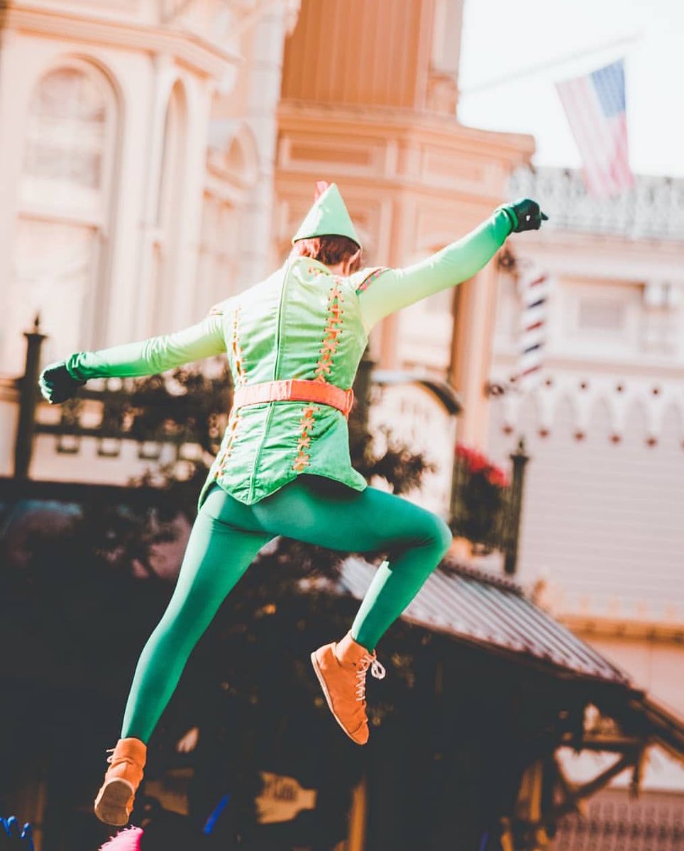 CosplayerGuys's tweet photo. Want to be featured? DM your favorite hot guy in costume & follow us.#PeterPan #hotguysincostume #gay #guysintights #GayHalloween #Halloween #guysinwigs #bulge #GayCosplay #Cosplay #tightpants #DisneyCharacters #frontbump #maledancer #tightsbulge #gaybubblebutt #bubblebutt https://t.co/ja1XJ1ggY7