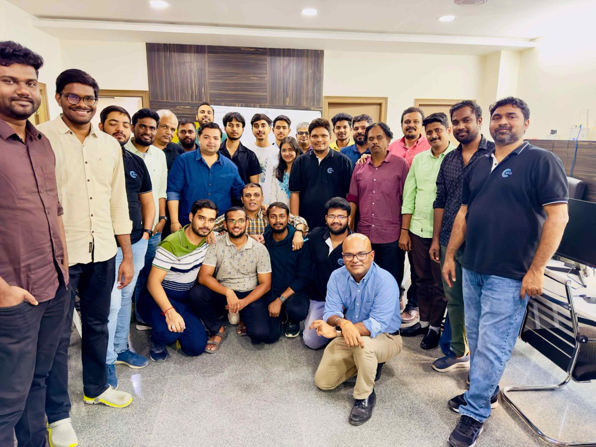 AvizNews's tweet photo. Behind the scenes at Aviz Networks: Our 2024 strategy session led by CEO Vishal Shukla! From Delhi to Hyderabad and Bangalore, it's been a fusion of ideas and motivation.
Get set for our next moves—Japan and Taiwan are on the horizon!
#AvizStrategy #CEOVision #TeamBonding https://t.co/QKngPLRzPl