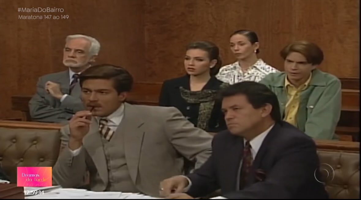 olhanews's tweet photo. 12h59
@olhatvonline (#DramasDaTarde/ #MariaDoBairro) 5.0 https://t.co/XdHpAOBU2s