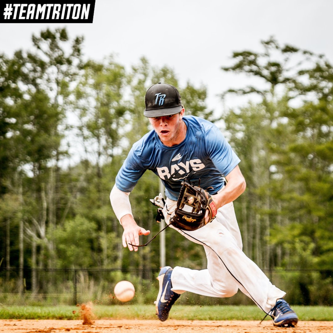 Team_Triton_'s tweet image. Take your game to the next level with our performance-enhancing team uniforms. 

🚀⚽️ #EnhancedPerformance #GameChanger