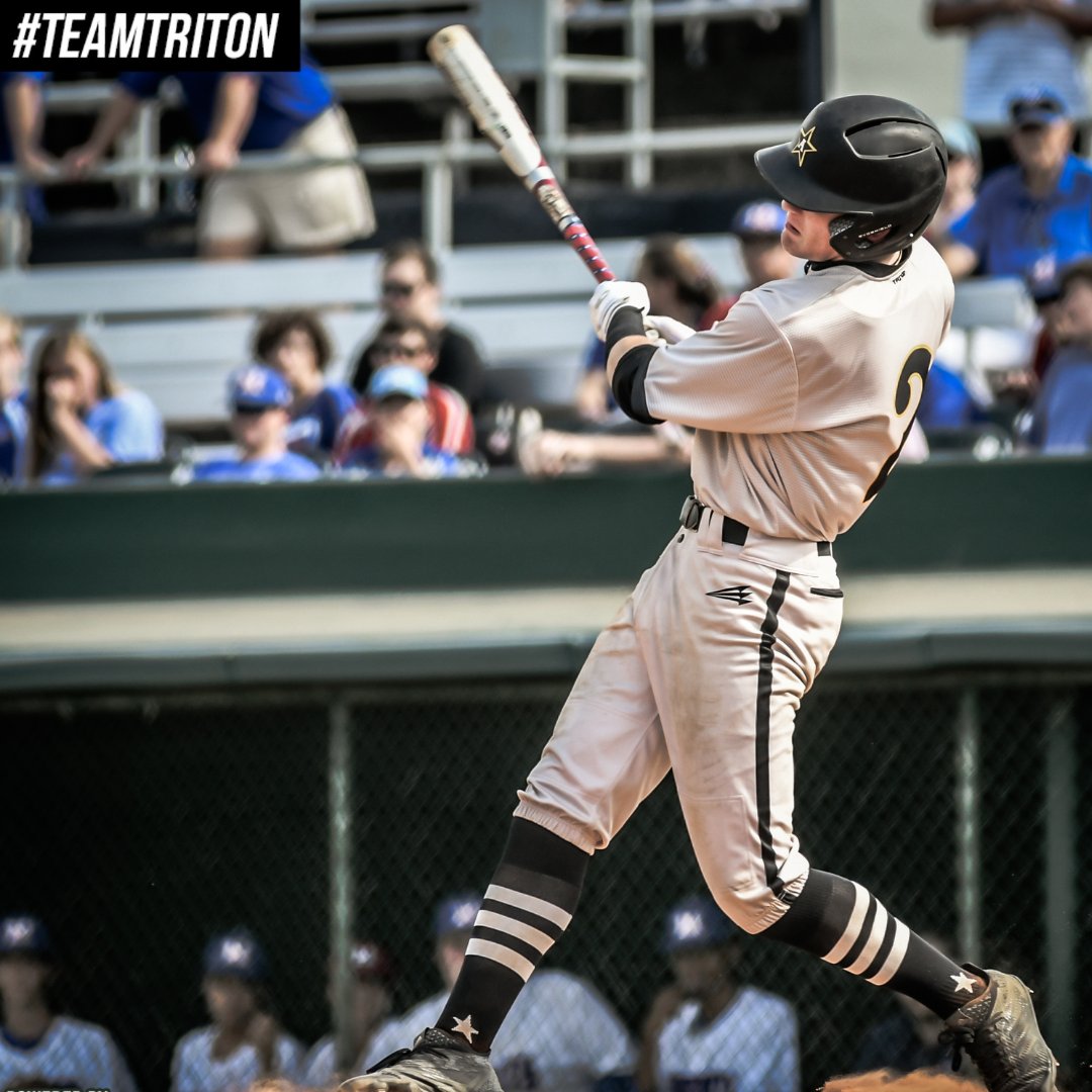 Team_Triton_'s tweet image. Take your game to the next level with our performance-enhancing team uniforms. 

🚀⚽️ #EnhancedPerformance #GameChanger