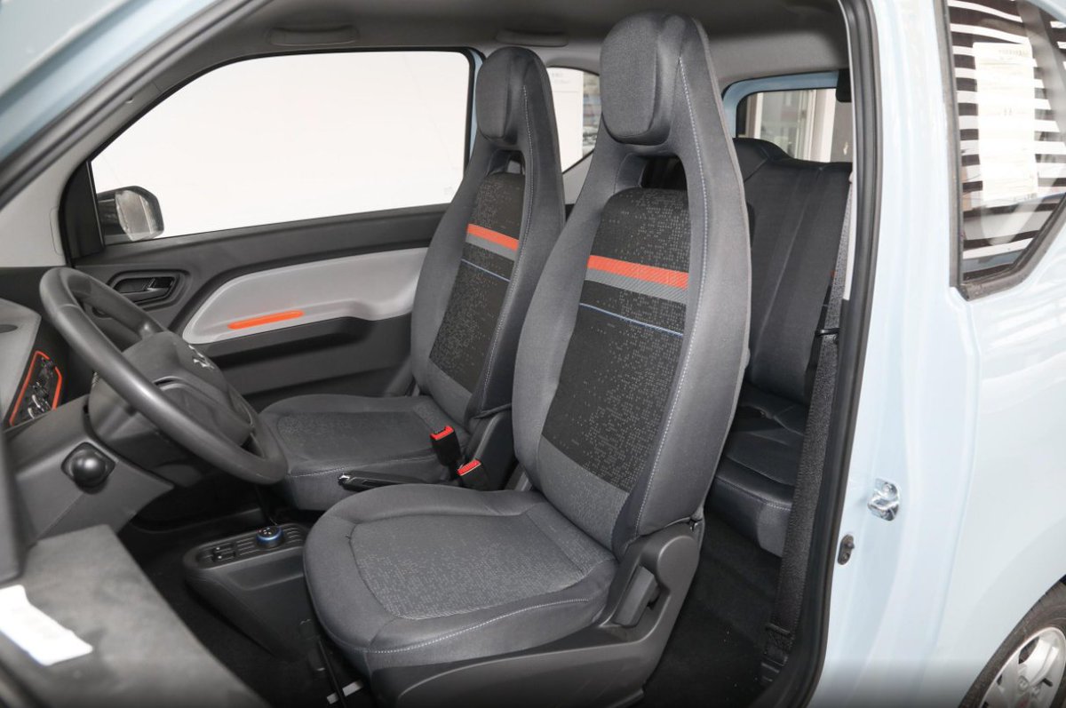 vehiclefrmchina's tweet image. 🚗 Wuling Hongguang Mini EV For Export! 🚗
🌈 Color: Green
🚀 Max Speed: 100Km/h
🔋 Fuel: 100% Electric
🚘 Body: 3-Door, 4-Seater
📏 Size: 2920x1493x1621mm
💪 Max Torque: 85Nm
🚗 Tires: 145/70 R12
Discover the compact and eco-friendly Mini EV!
#WulingMiniEV #ElectricCar