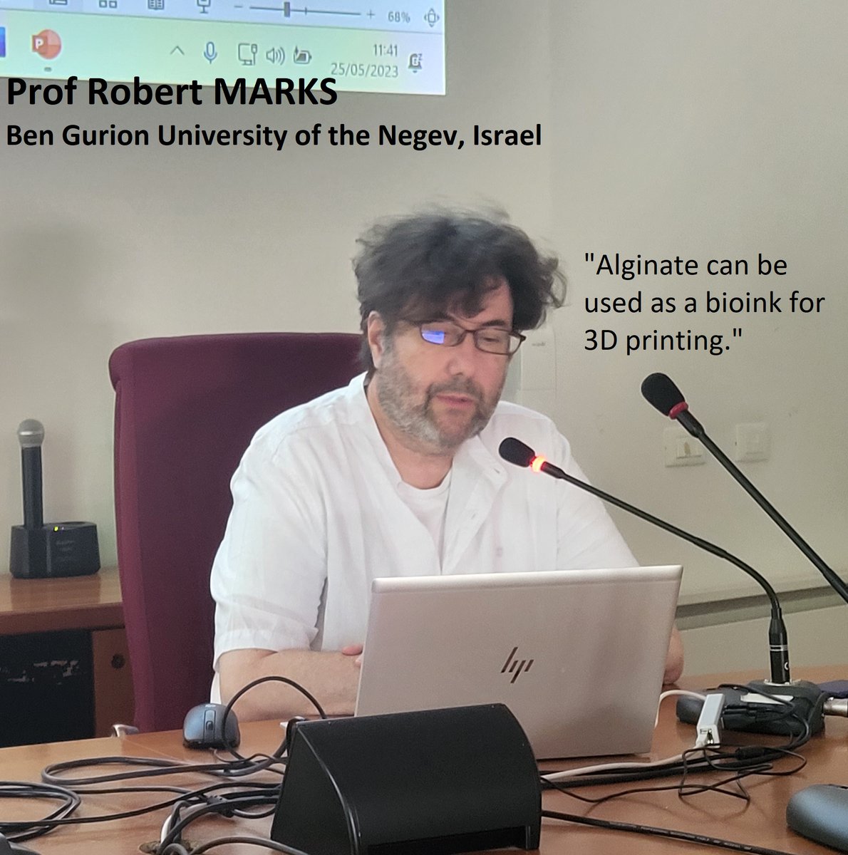 ❓🗣️*Who is behind the scenes?* #⃣51
<a href="/COSTprogramme/">COST</a> Action <a href="/Ocean4Biotech/">Ocean4Biotech association</a> member Robert Marks from <a href="/bengurionu/">Ben-Gurion University of the Negev</a> in Israel is an expert in biomaterials and novel testing methods, including commercialization processes among others🌊🧪🔬📈🐟