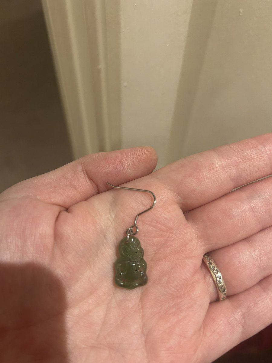 Emily Rose tweet media