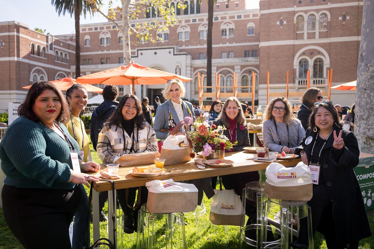 USC Alumni Association tweet media