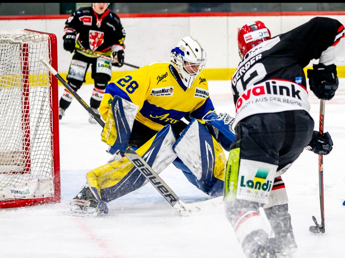 Nach dem Cup ist vor der Meisterschaft

Der EHC Arosa trifft innerhalb einer Woche zum zweiten Mal auswärts auf den EHC Frauenfeld. Spielbeginn im Thurgau diesen Mittwoch ist um 20 Uhr.

ehcarosa.ch/news/?article=…

Hopp Arosa!