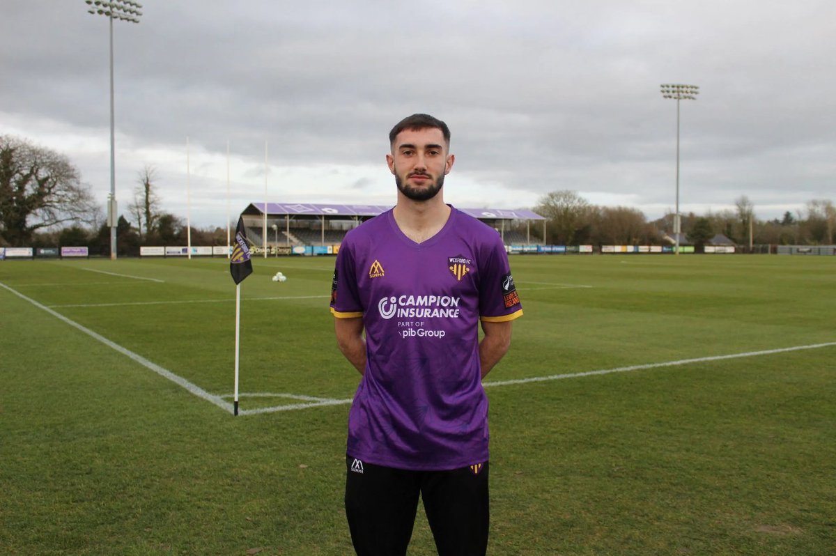 We are delighted to say that Evan will continue to coach in the Wexford FC academy for next season. 

We wish him the absolute best of luck playing with North End in the coming year!