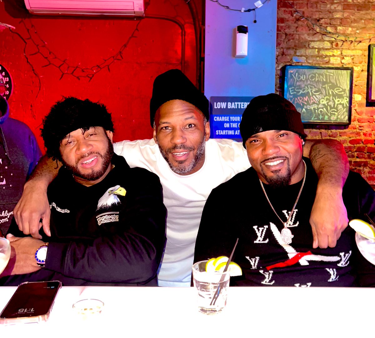 MATHHOFFA's tweet photo. #Hoffagang what else! @RedCafe @lesflow https://t.co/ckPPN6JHnb