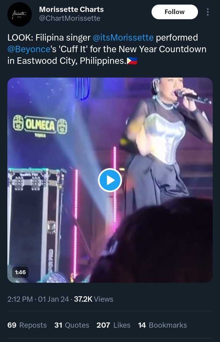 ALTMorissetteA's tweet image. DELETED TWEET from @ChartMorissette 💀

Look: Filipina amateur singer @itsMorissette murdered @Beyonce's 'Cuff It' for the New Year Countdown in Eastwood City, Ph. 🇵🇭🔥

Rate this performance Beyhives? 💅🏼✅ 
#CuffIt #Beyonce

THE TWEET                                  THE QRT's