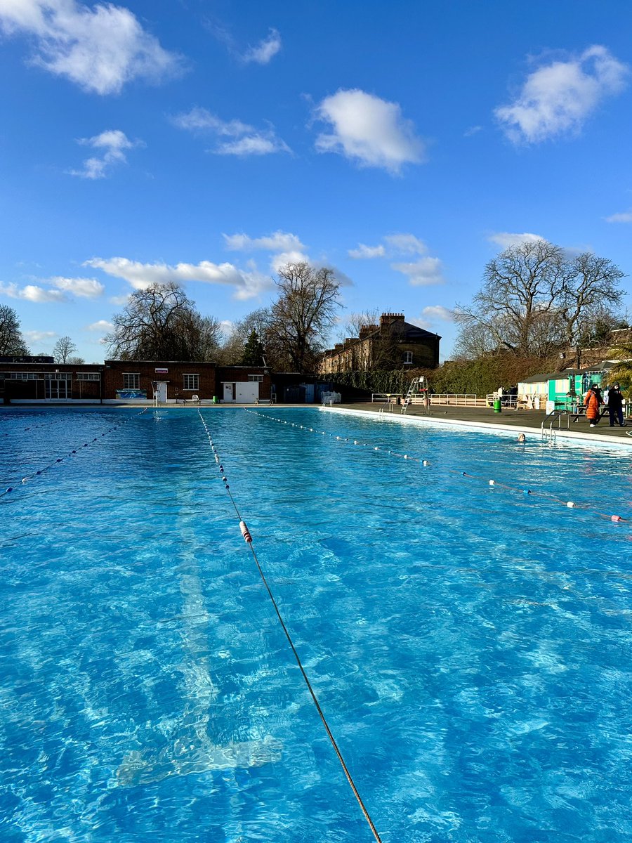 Fi Redpath tweet media