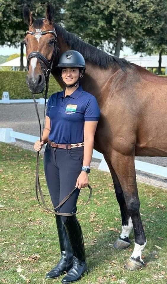 राजस्थान की प्रतिभाशाली बेटी, दिव्यकृति सिंह राठौड़ को घुड़सवारी में अर्जुन पुरस्कार से सम्मानित होने पर बहुत-बहुत शुभकामनाएँ। 

मैं आपके उज्जवल भविष्य की कामना करता हूँ और आप भारत का नाम रौशन करती रहें, यही मंगलकामनाएँ हैं। 

<a href="/SinghDivyakriti/">Divyakriti Singh Rathore</a>