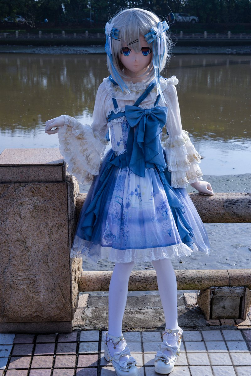 蓝蓝的小裙子，喜欢(^_−)☆