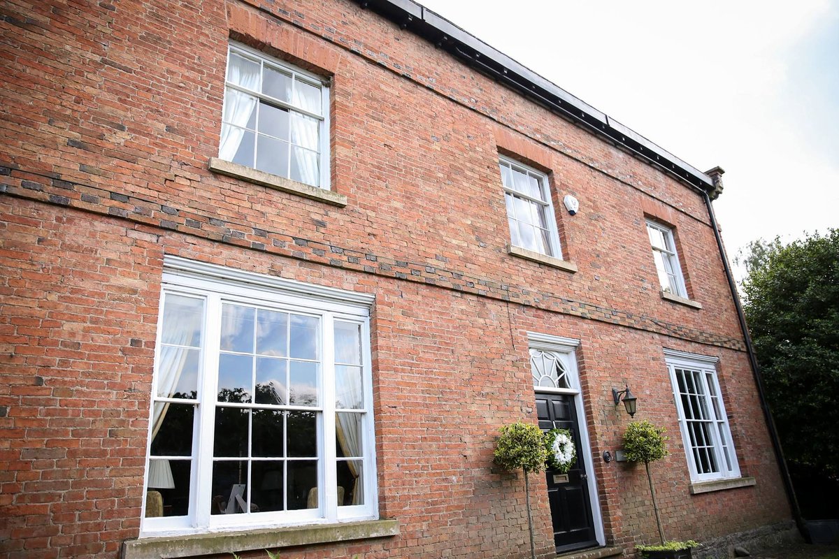 TheBBDirectory's tweet photo. 🌿 Hrempis Farm B&B! 🏡
Nestled in the picturesque village of Rempstone, Hrempis Farm B&B invites you to experience a haven of comfort and serenity on the Nottinghamshire and Leicestershire borders.
https://t.co/smsm6lYDVV
#TranquilBnB #WarmWelcome #Accommodation #Rempstone https://t.co/8fyg0OGZDw