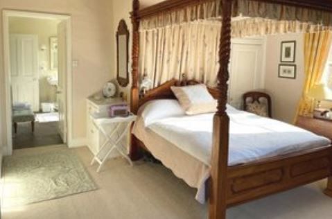 TheBBDirectory's tweet photo. 🌿 Hrempis Farm B&B! 🏡
Nestled in the picturesque village of Rempstone, Hrempis Farm B&B invites you to experience a haven of comfort and serenity on the Nottinghamshire and Leicestershire borders.
https://t.co/smsm6lYDVV
#TranquilBnB #WarmWelcome #Accommodation #Rempstone https://t.co/8fyg0OGZDw