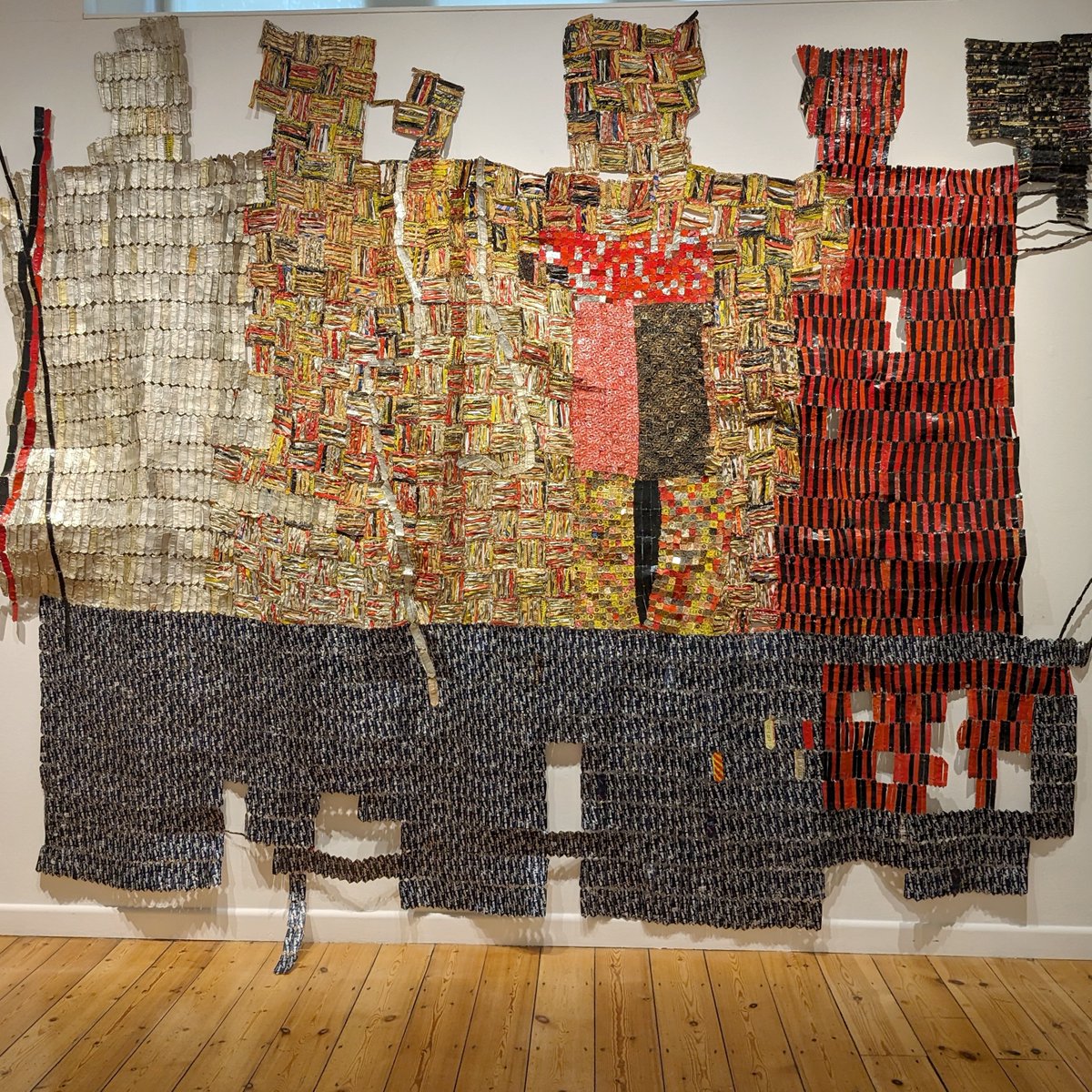 Tabish Khan (@londonartcritic) on Twitter photo Closing soon - El-Anatsui: Timespace <a href="/October_Gallery/">October Gallery</a>
One of my #TopPicks for <a href="/worldofFAD/">FAD Magazine</a> >> fadmagazine.com/2024/01/07/the… #LondonArtCritic #LondonExhibitions Closing soon - El-Anatsui: Timespace <a href="/October_Gallery/">October Gallery</a>
One of my #TopPicks for <a href="/worldofFAD/">FAD Magazine</a> >> fadmagazine.com/2024/01/07/the… #LondonArtCritic #LondonExhibitions