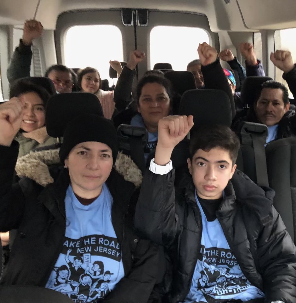 Asylum seekers' and immigrant families' are being used as political bargaining chips in ongoing negotiations. 

That’s why, we are traveling to Washington D.C. today along w/ 300+ advocates to #SaveAsylum and #SupportImmigrants. 

Will you join us? 

👉🏼saveasylumnow.com