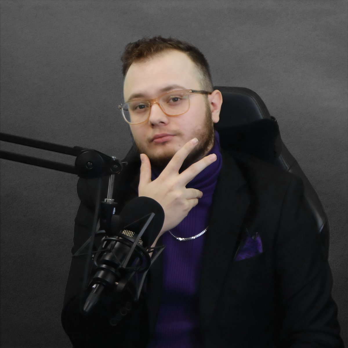 JokersRansom's tweet photo. Joshua "JokersRansom" Shore
Play-by-Play Caster and Host

📽 https://t.co/5l8nOKsKo9
📨 jokersransombusiness@gmail.com
💻 JokersRansom
📘 https://t.co/fwemW3T4p1

✈️Available for online and LAN broadcasts, please feel free to reach out https://t.co/vlKK17yx4M