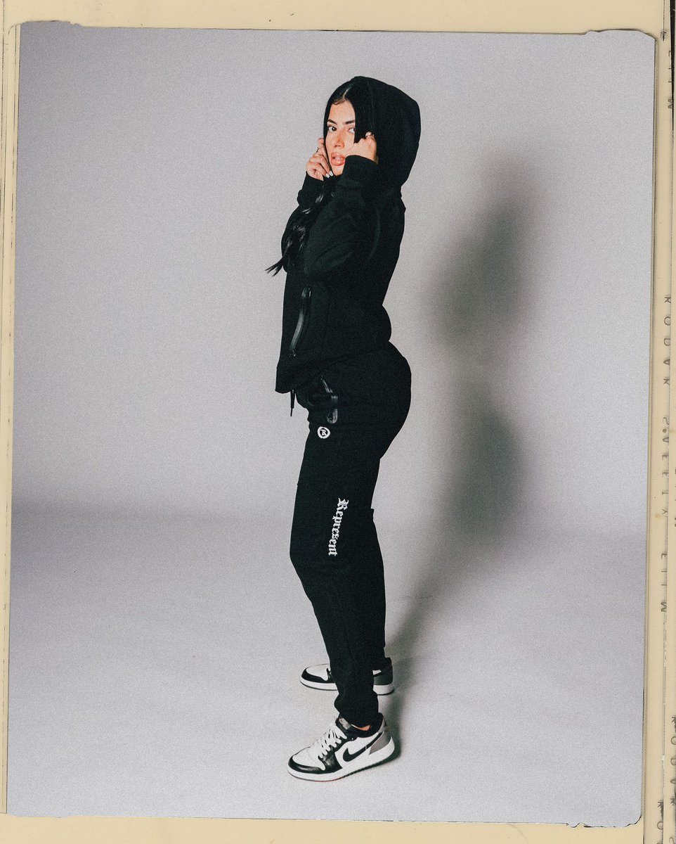 RepresentLTD's tweet image. TECH FLEECE TRACK SUIT // FULL SET

Our softest full track suit yet, available in black &amp;amp; white as well as blacked out // REPHARD.com

#represent #tracksuit #techfleece #joggers #rephard #neverestablished #alwaysforward #representclothing #madexreal

REPRESENT // REAL