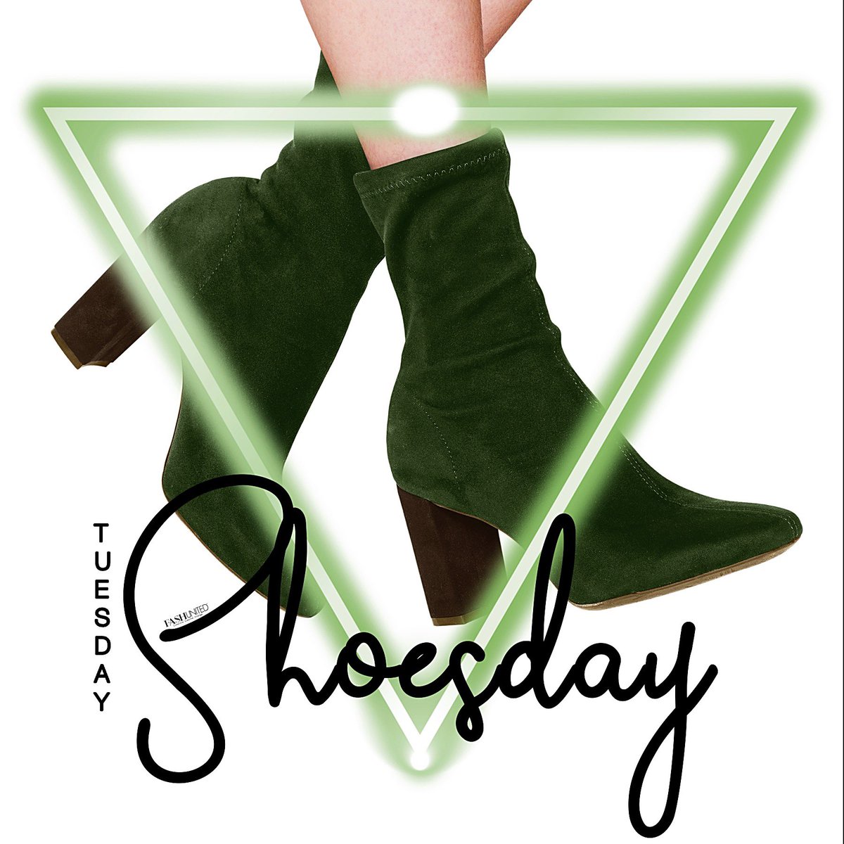 FashUnited's tweet photo. #TuesdayShoesday! #CurrentMood = #Boots! #Boot #BootSeason #ShoeAddict #TuesdayThoughts #TuesdayMotivation #NewportBeach 👢🥾👢 #FASHUNITED https://t.co/BpAfKitqKK