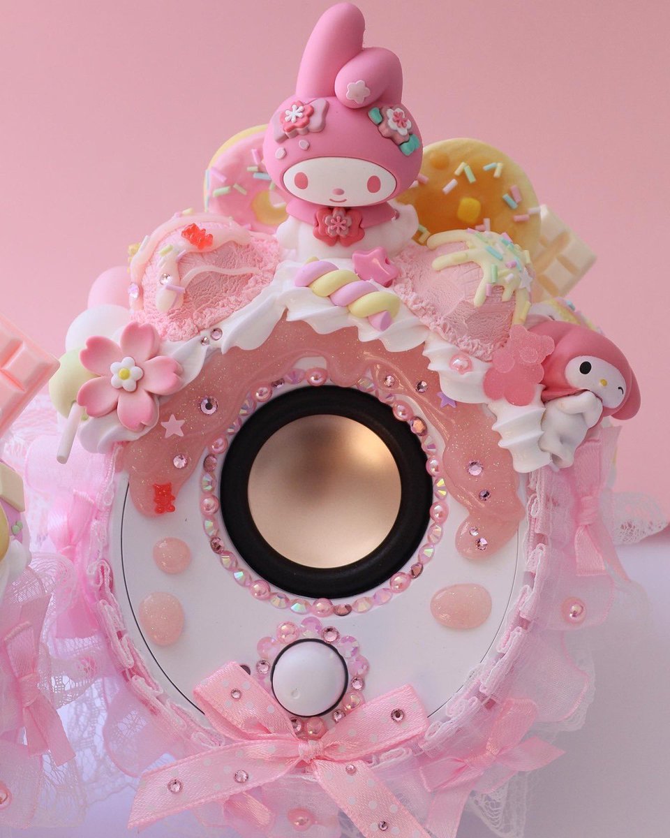 Satotortedeco's tweet photo. Along with our new DIY kits, we also want to offer trinket dish kits!! These will be available for preorder soon! #kawaiicrafts #kawaiiart #kawaisetup #setupideas #handmade #pastelaesthetic #kawaiiaesthetic #pcgaming #pcgamer #pcsetup #trinkettray #ashtrayart #trinketdish #decor https://t.co/7oTr5x8o7d