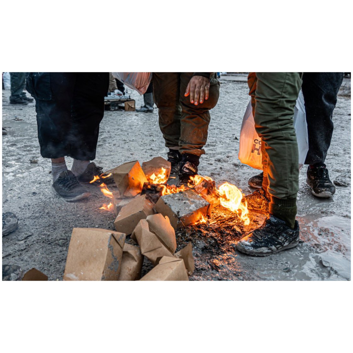 RoseKlemperer's tweet photo. Snapshots from my third Christmas in Northern France with @Care4Calais. 

The level of dehumanisation this year was the most acute that I've experienced. 

The refugee crisis continues to be a political headline grabber, for me, it's a human issue and we are just the lucky ones. https://t.co/Ggn43GOyFx