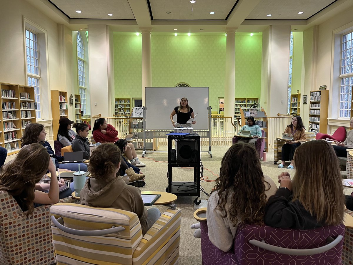 ChathamHall's tweet photo. During this morning’s wellness programming, the ninth graders focused on entrepreneurship and gave 1-minute concept pitches! #JanuaryTerm https://t.co/8s9Uv4fQ1E