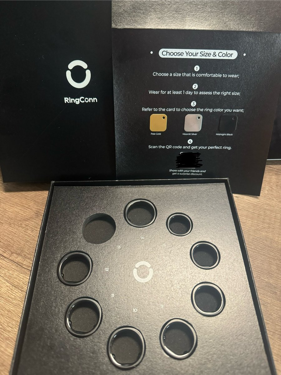 AstuteMarc's tweet photo. @RingConn_ here we go!  Which color should I pick? #RingConn https://t.co/JKYNkukV0F