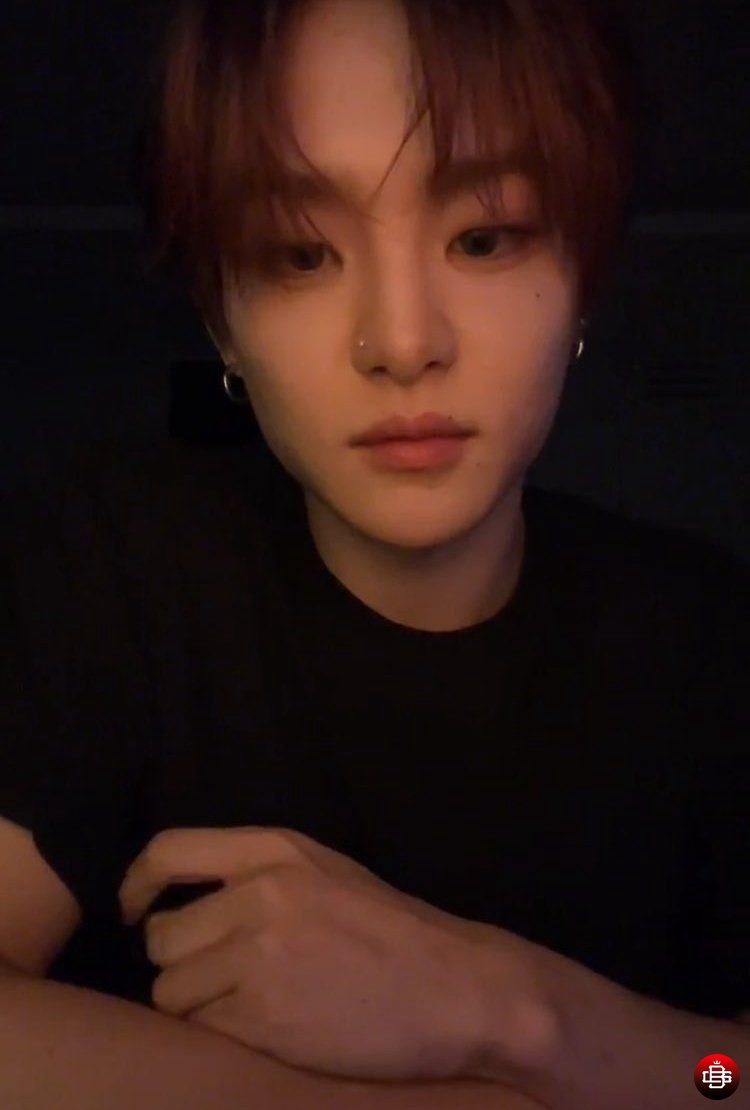 BG! Jihoon ganteng banget 🥲😍