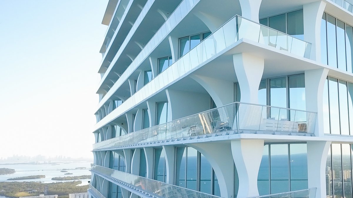 SIBEACHlife's tweet photo. Jade Signature Condo Unit 4301 Sells for $8 Million

Read more: https://t.co/MlvV1KGOv1

#JadeSignature #SunnyIslesBeach #SunnyIslesBeachCondos #MiamiBroker #MiamirealEstate #MiamiCondos #SunnyIslesBeachCommunity https://t.co/YvXhdldW3B