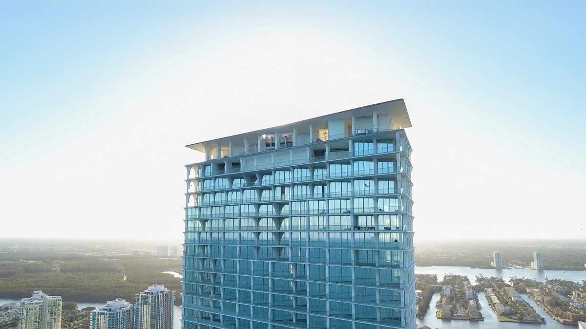 SIBEACHlife's tweet photo. Jade Signature Condo Unit 4301 Sells for $8 Million

Read more: https://t.co/MlvV1KGOv1

#JadeSignature #SunnyIslesBeach #SunnyIslesBeachCondos #MiamiBroker #MiamirealEstate #MiamiCondos #SunnyIslesBeachCommunity https://t.co/YvXhdldW3B