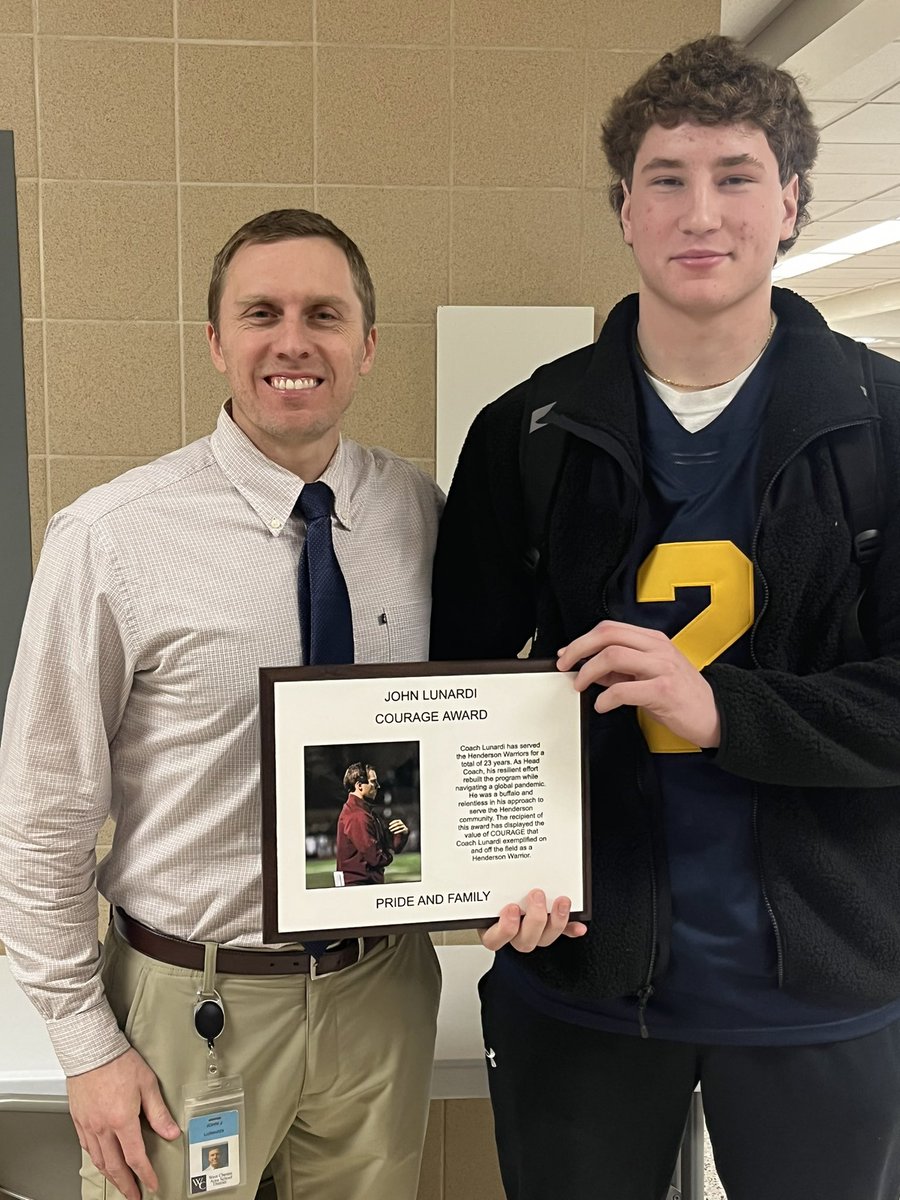 Henderson_FB's tweet photo. Congratulations to John Lunardi for having an annual banquet award named in his honor. The John Lunardi Courage Award goes to a player who has demonstrated the core value of Courage on and off the field to the same standard as John Lunardi. This year’s winner is Logan Goodwin. https://t.co/Ygnx9oFaSZ