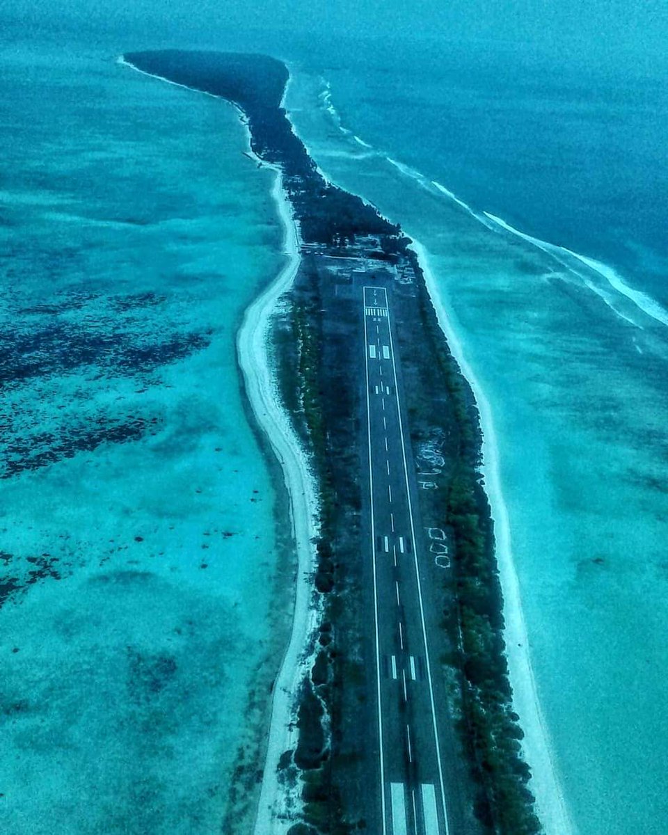 deepasasi1's tweet photo. Agatti Airport #Lakshadweep ...
#Agati Island Lakshadweep #India https://t.co/FDW6pntXeP