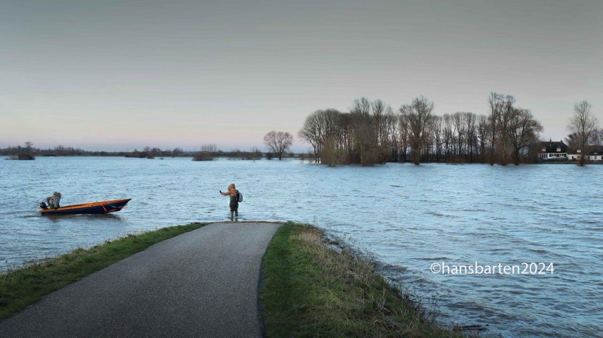 Hans Barten tweet media