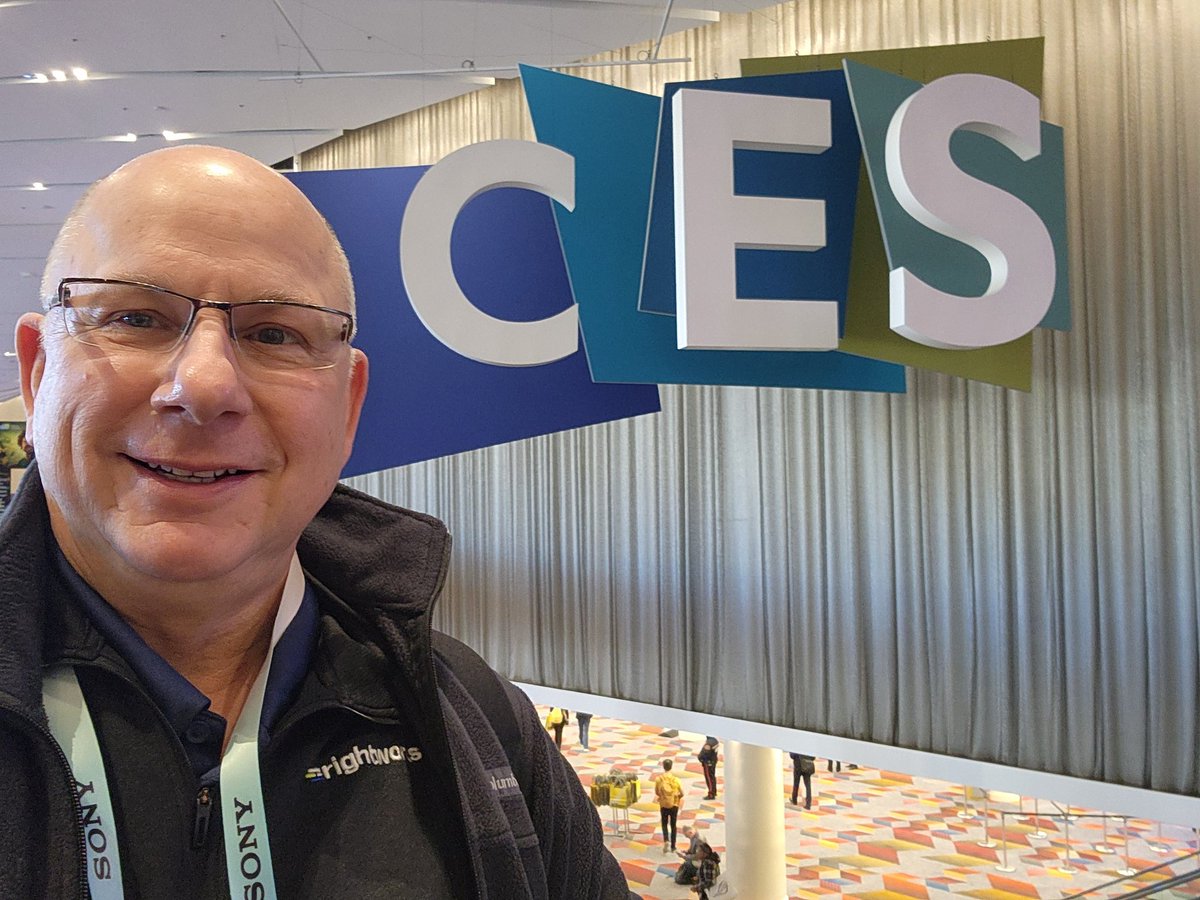 Day 2 #CES    (official Day 1) Hitting LVCC for AI...everywhere!