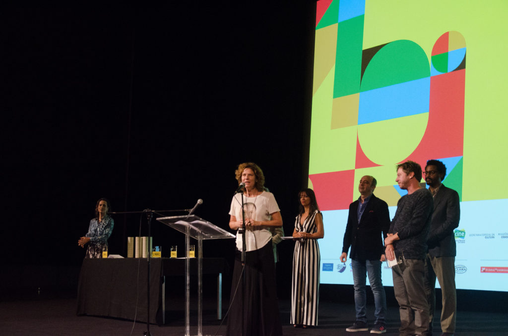 Em 2019, o FESTin foi palco de grandes encontros. Filmes como "Todas as Canções de Amor" e "Aos Teus Olhos"  integraram a programação da 10ª edição. Confira mais em nosso site! 

As inscrições para a nossa 15ª edição estão abertas até o dia 6 de fevereiro. Não perca!