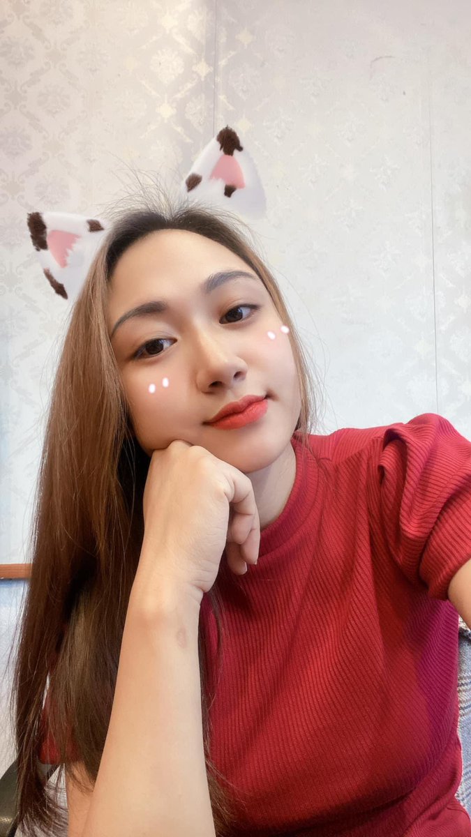 LuuHongNgat's tweet photo. Gái 2 con😌😌 https://t.co/higxNWPbMP