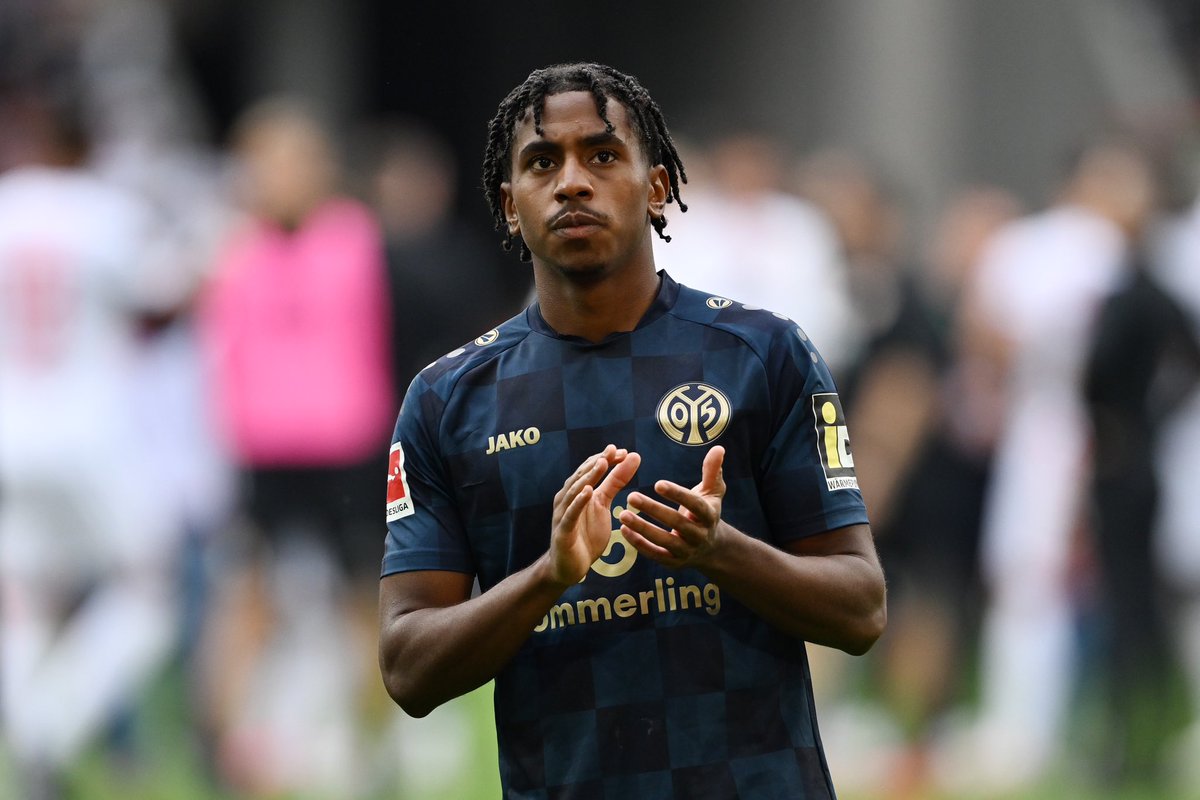 FabrizioRomano's tweet photo. 🔴🦅 Benfica are advancing in talks to sign Leandro Barreiro as free agent for next summer.

Barreiro, expected to leave Mainz as Benfica are negotiating with Barreiro’s agents.

Portuguese club was already keen on signing Barreiro last year. https://t.co/h3E8oVaQLz