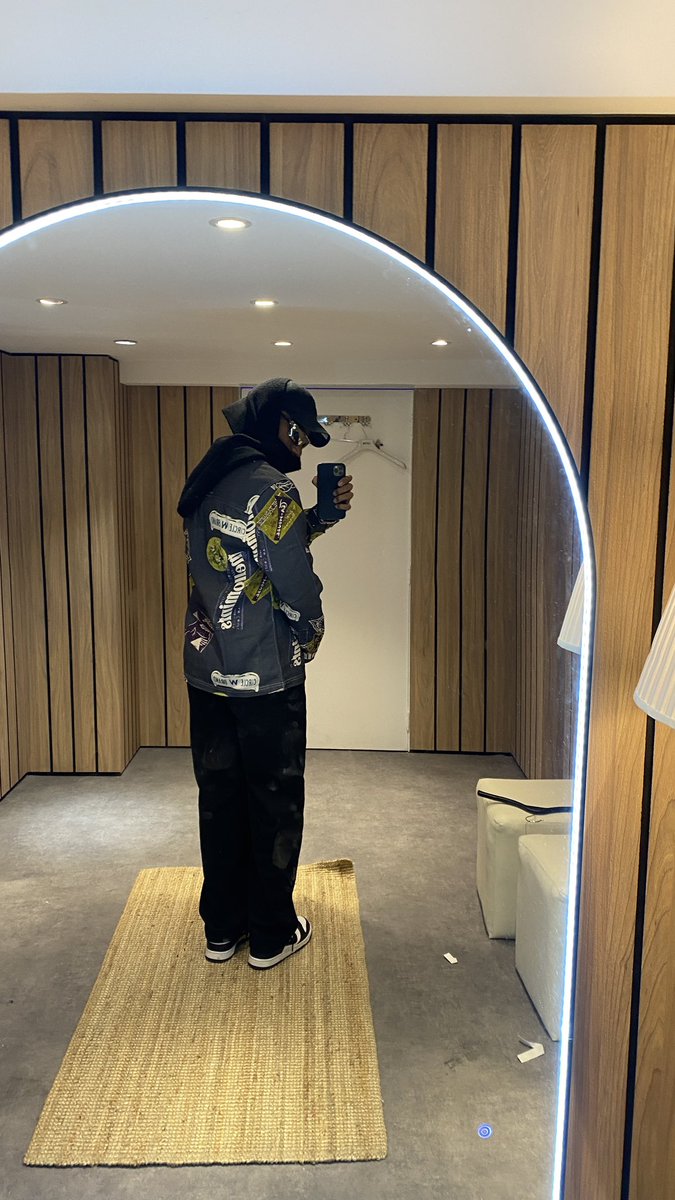 M2vvd_'s tweet photo. 🥷"" https://t.co/T1QPKrEqu6